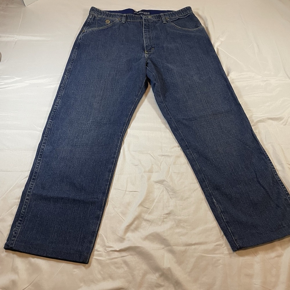 Wrangler George Strait Cowboy Cut Jeans Mens 36x32 Blue Denim Straight